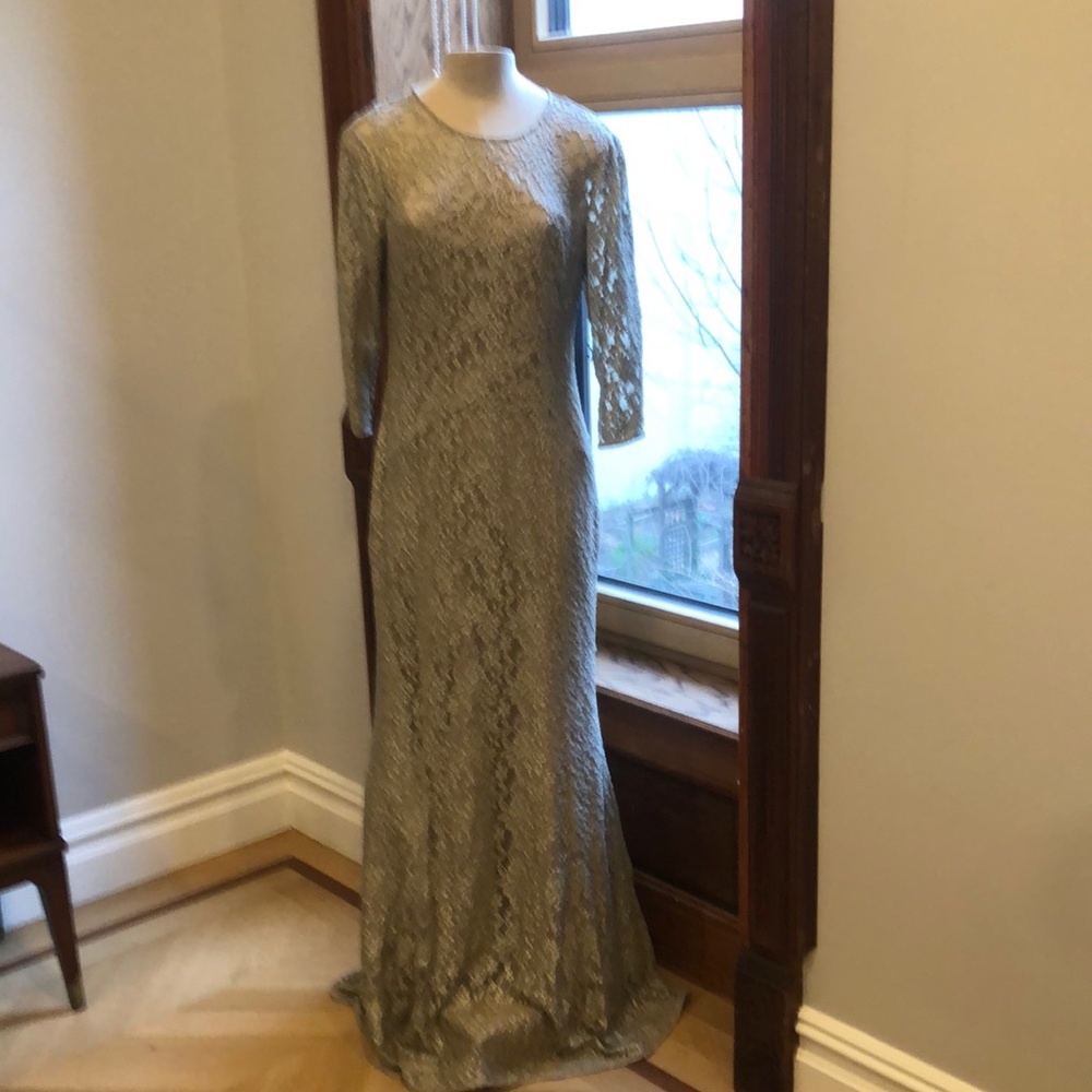 Kay Unger gold lace evening dress, size 12.
